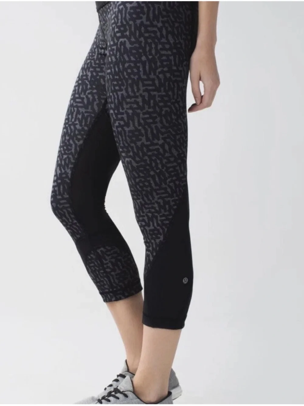 LULULEMON RUN INSPIRE CROP II leggings pants Block-It Pocket Net‎ Pop Black Sz 4